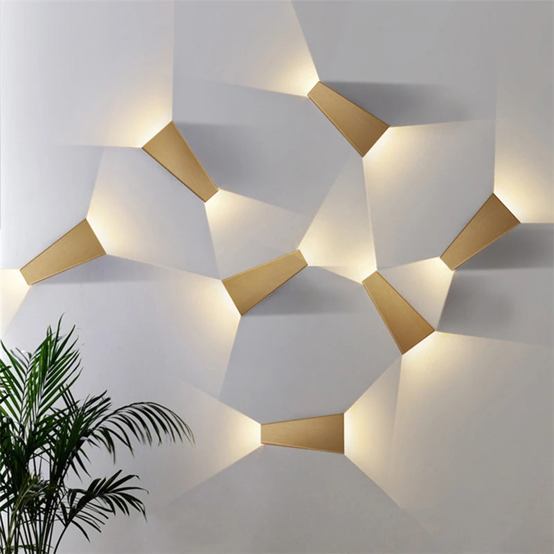 Luminaire Applique Murale Forme Arquée – Référence: Léo4031