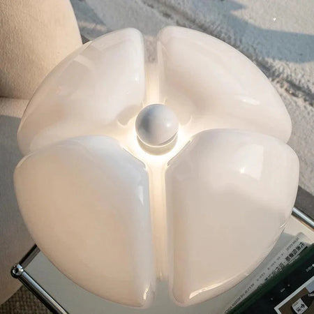 Élégante Lampe De Table Florale En Acrylique Et Acier IL582914-ILLUMEEN.COM