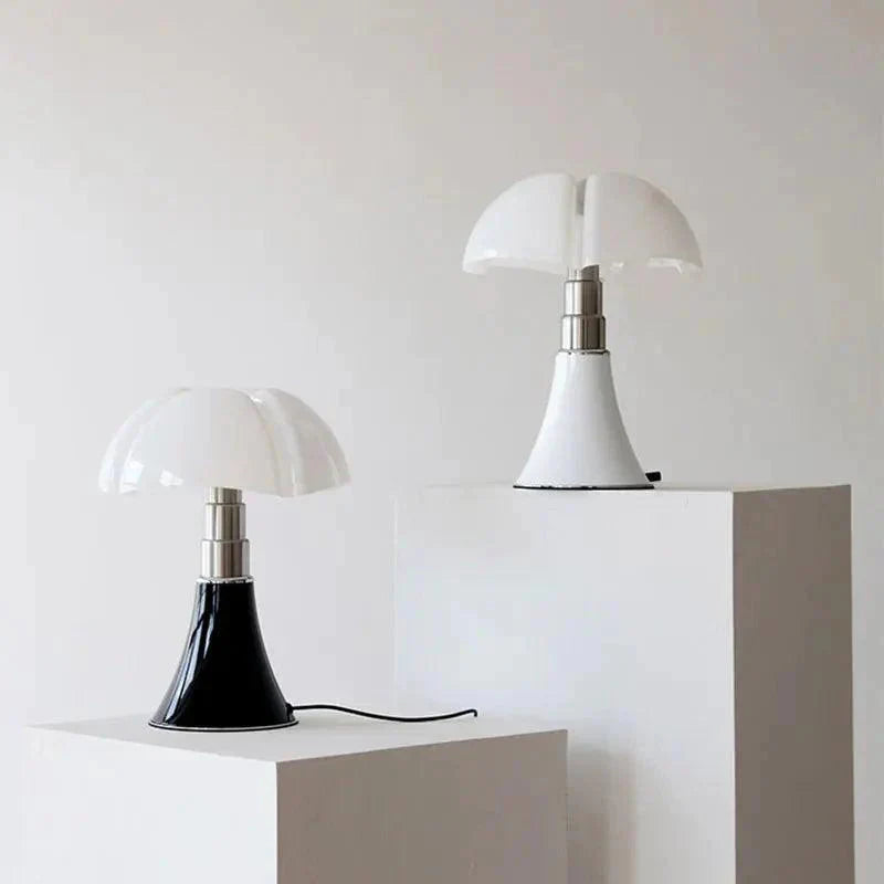 Élégante Lampe De Table Florale En Acrylique Et Acier IL582914-ILLUMEEN.COM