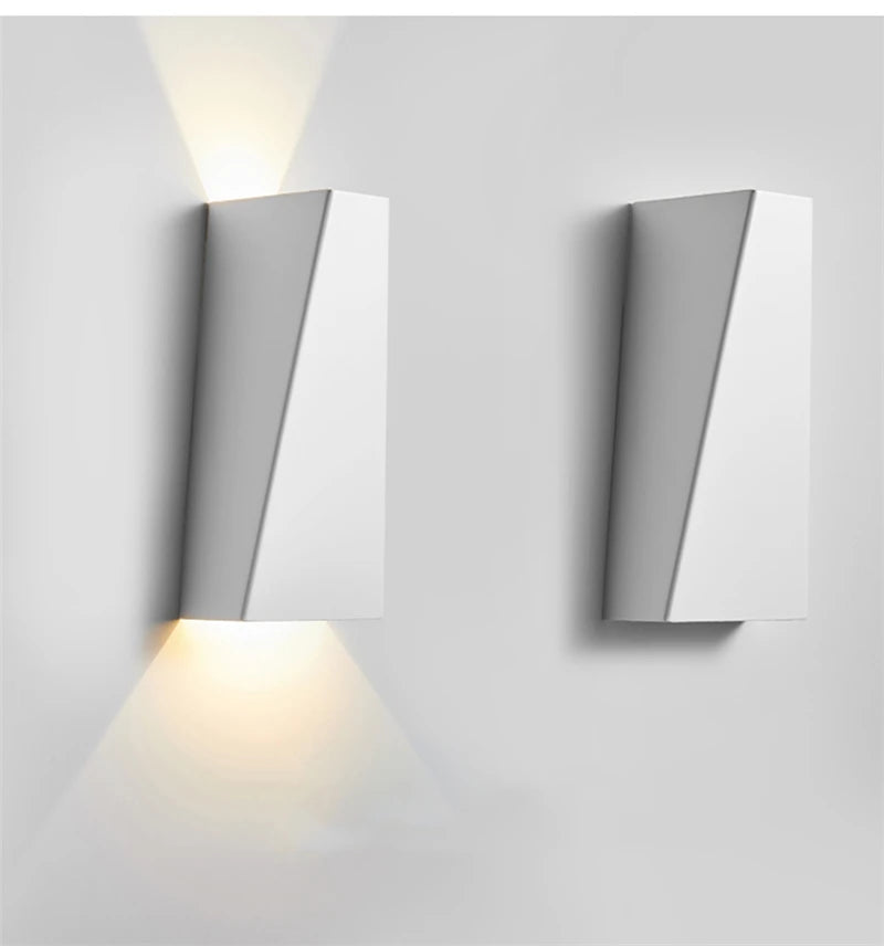 Luminaire Applique Murale Forme Arquée – Référence: Léo4031-ILLUMEEN.COM