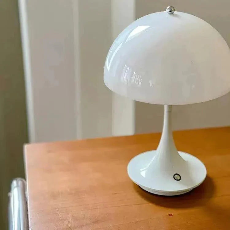 Lampe de Table Contemporaine Avec Chargement Type-C IL582743-ILLUMEEN.COM