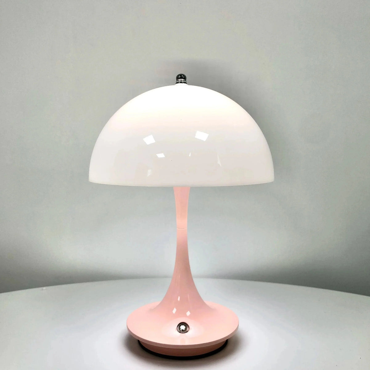 Lampe de Table Contemporaine Avec Chargement Type-C IL582743-ILLUMEEN.COM