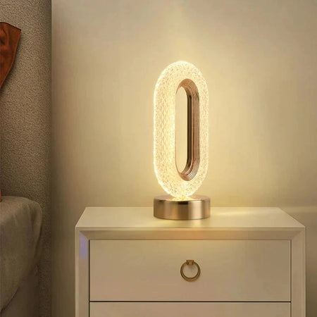Lampe de Table Élégante avec Éclairage Personnalisable et Corps Doré IL582731-ILLUMEEN.COM