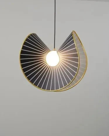 Luminaire Art Déco Élégant en Noir et Or IL527364-ILLUMEEN.COM