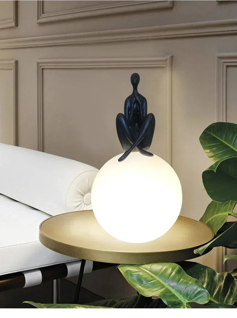 Luminaire Art Déco En Verre Givré Portrait Rétro IL582734-ILLUMEEN.COM
