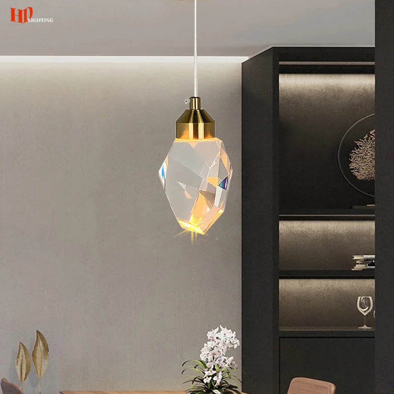 Luminaire Chic en Cristal pour Intérieur Élégant IL742681-ILLUMEEN.COM