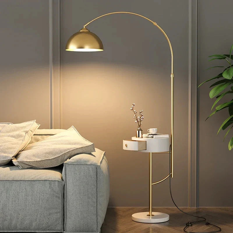 Luminaire Chic en Métal Noir et Doré IL583729-ILLUMEEN.COM