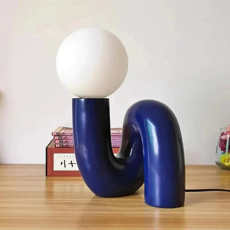 Luminaire Chic : Lampe de Bureau Élégante en Verre et Résine IL927463-ILLUMEEN.COM