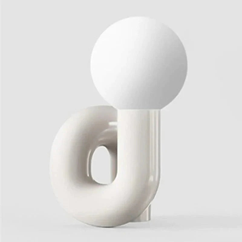 Luminaire Chic : Lampe de Bureau Élégante en Verre et Résine IL927463-ILLUMEEN.COM