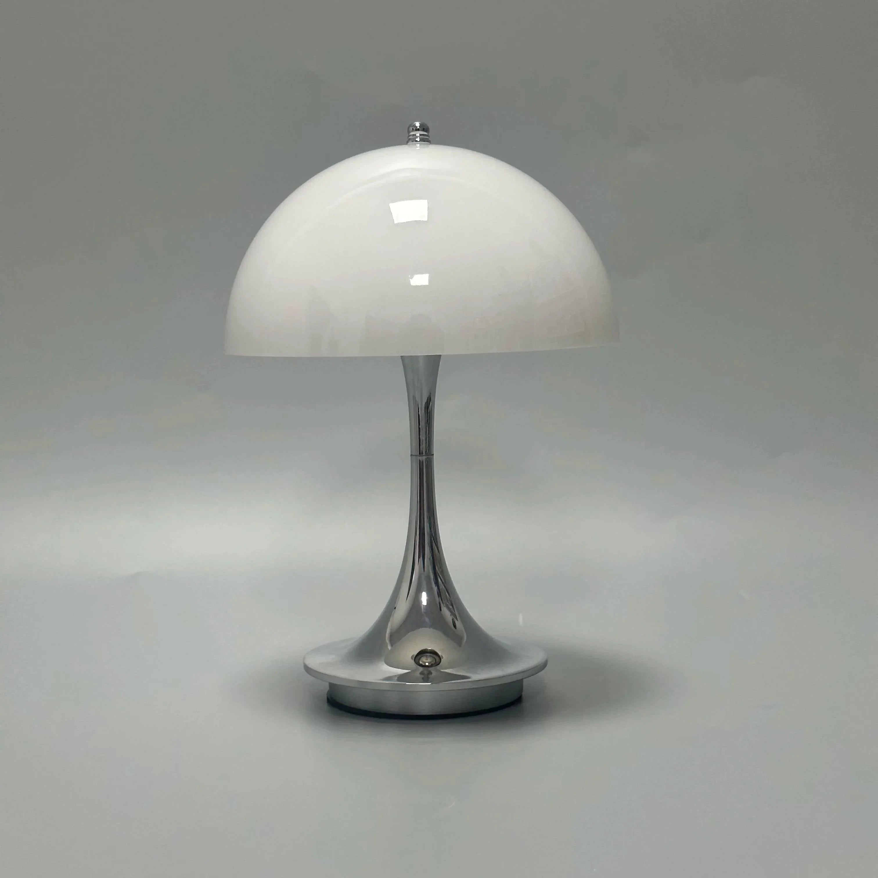 Luminaire Chic : Lampe de Table Élégante et Contemporaine IL582749-ILLUMEEN.COM