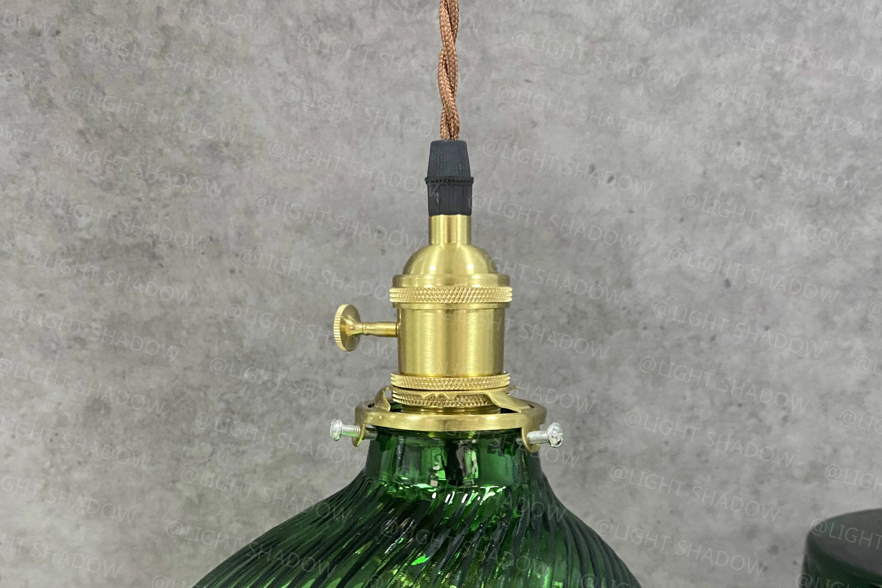 Luminaire Éclatant au Design Rétro Américain IL573920-ILLUMEEN.COM