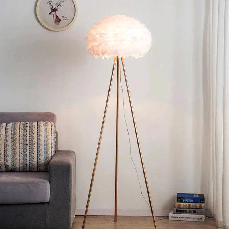 Luminaire Élégance Plume - Un Artisanat Unique IL742391-ILLUMEEN.COM