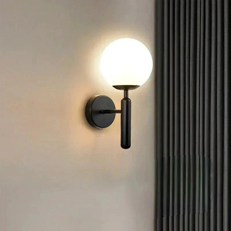 Luminaire Élégant : Applique Murale Globe en Verre IL582913-ILLUMEEN.COM