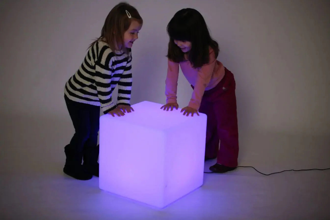 Luminaire Élégant E Smartlive IL258493 - Éclat Multicolore-ILLUMEEN.COM