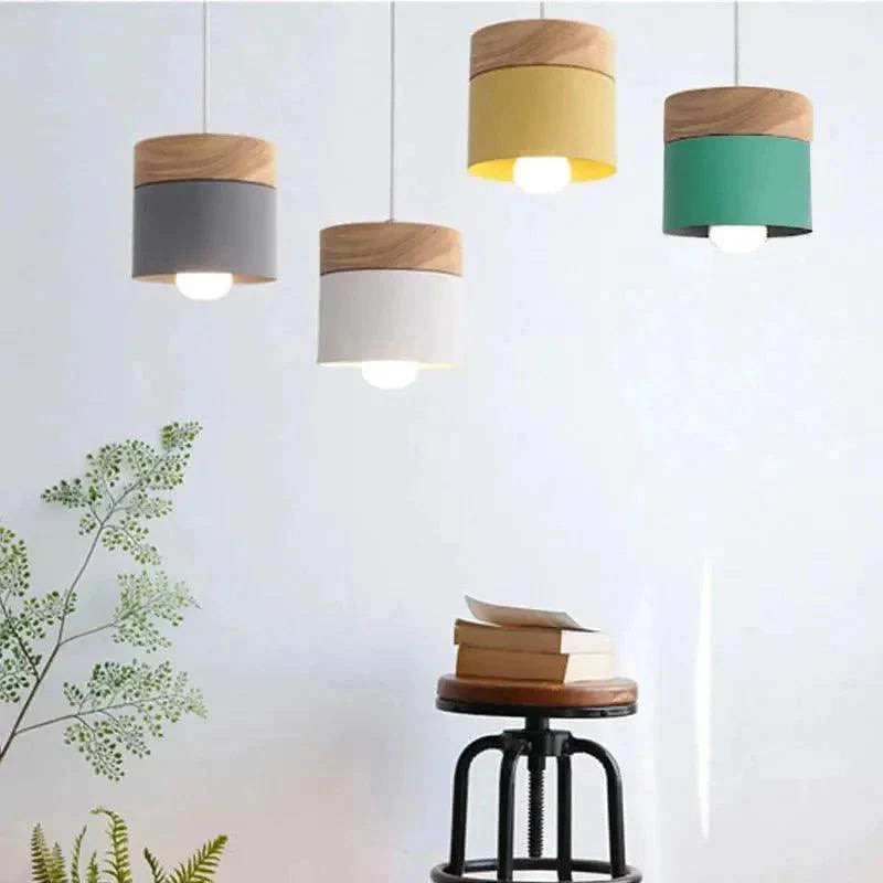 Luminaire Élégant en Bois et Fer pour Intérieur Chic IL472836-ILLUMEEN.COM