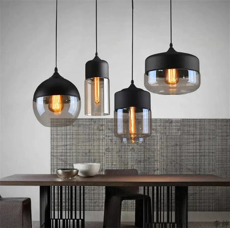 Luminaire Élégant en Bois Noir et Verre Ambré IL593827-ILLUMEEN.COM