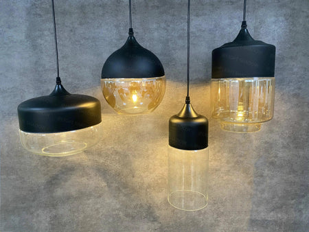 Luminaire Élégant en Bois Noir et Verre Ambré IL593827-ILLUMEEN.COM