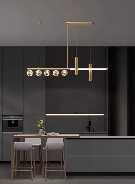 Luminaire Élégant en Cristal et Ferronnerie IL482736-ILLUMEEN.COM