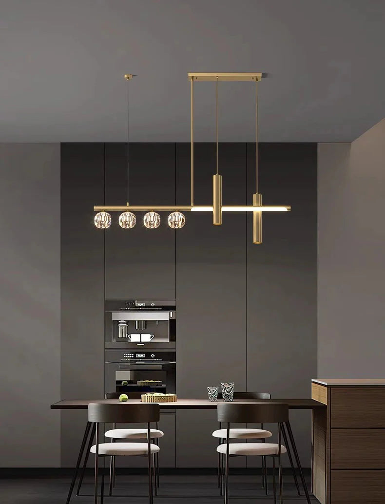 Luminaire Élégant en Cristal et Ferronnerie IL482736-ILLUMEEN.COM