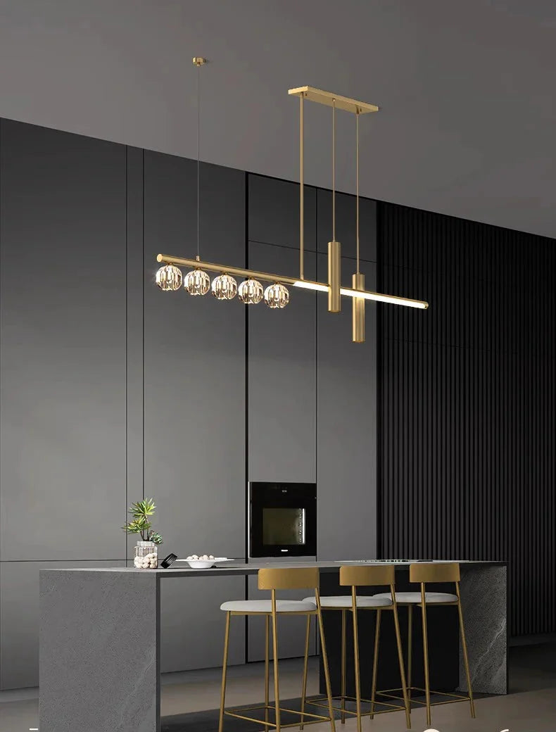 Luminaire Élégant en Cristal et Ferronnerie IL482736-ILLUMEEN.COM