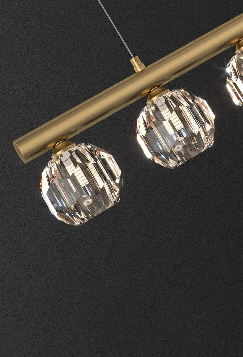 Luminaire Élégant en Cristal et Ferronnerie IL482736-ILLUMEEN.COM