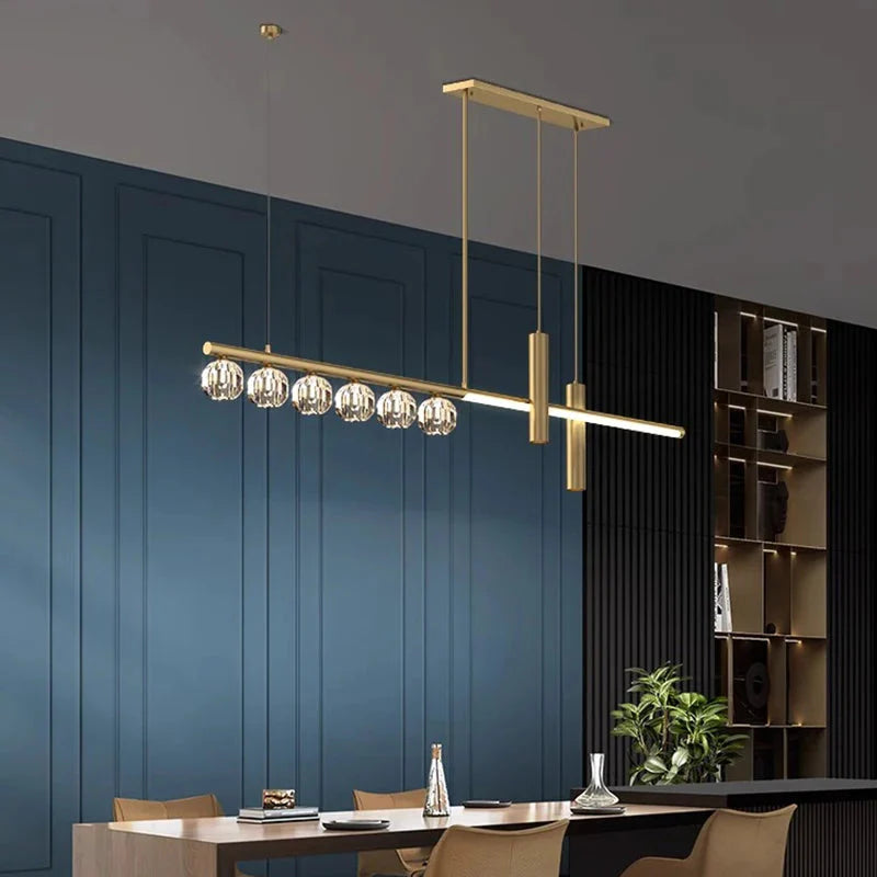 Luminaire Élégant en Cristal et Ferronnerie IL482736-ILLUMEEN.COM