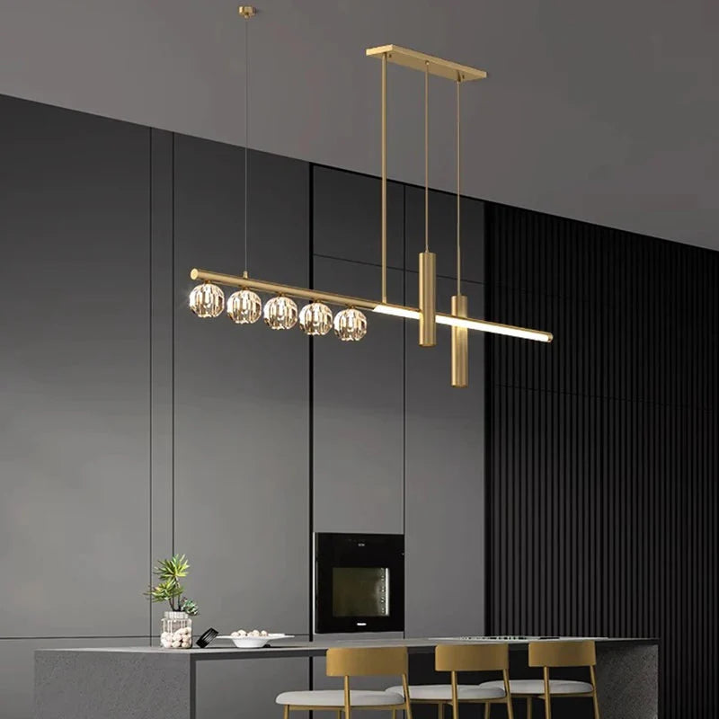 Luminaire Élégant en Cristal et Ferronnerie IL482736-ILLUMEEN.COM