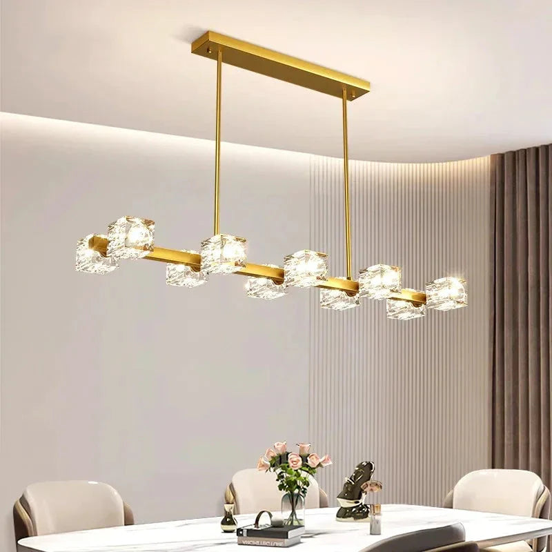 Luminaire Élégant en Cristal Moderniste IL583742-ILLUMEEN.COM