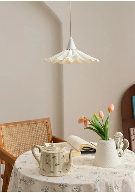 Luminaire Élégant en Dentelle Céramique IL582473-ILLUMEEN.COM