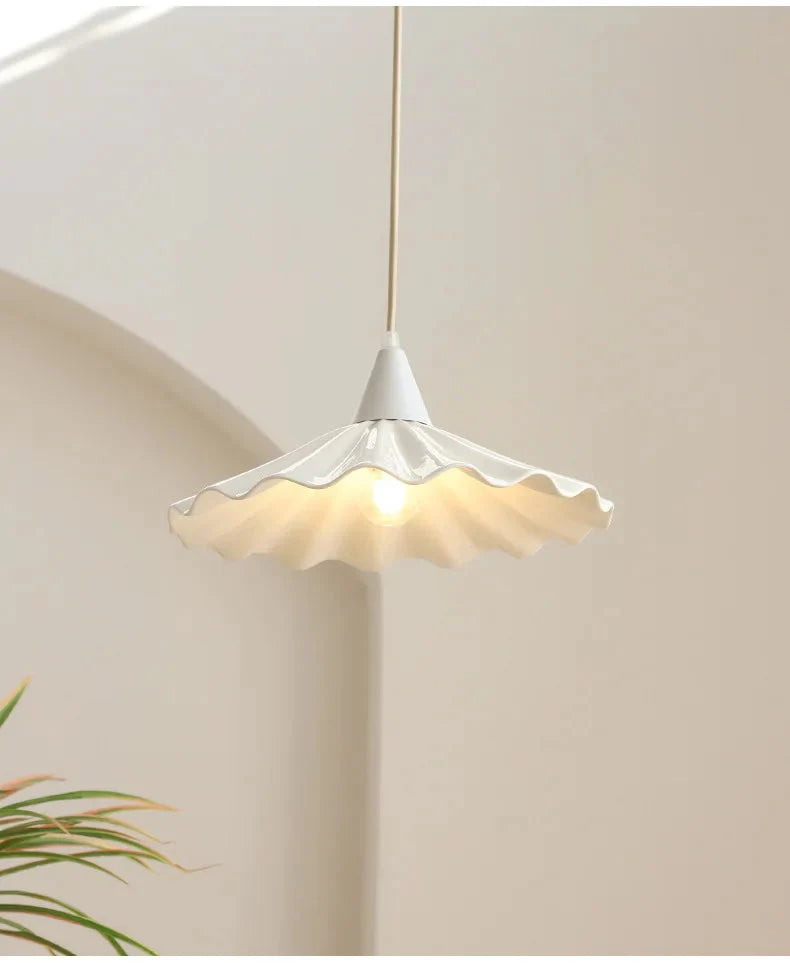 Luminaire Élégant en Dentelle Céramique IL582473-ILLUMEEN.COM