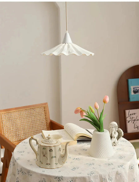 Luminaire Élégant en Dentelle Céramique IL582473-ILLUMEEN.COM