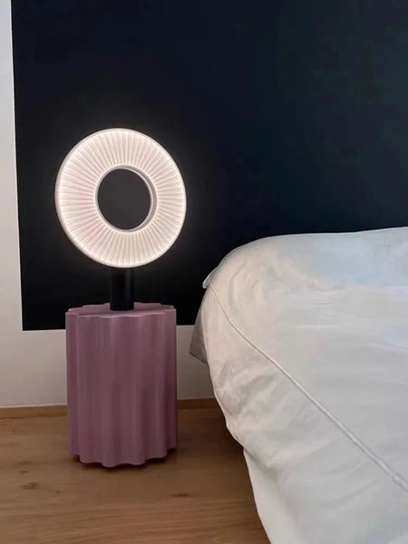 Luminaire Élégant en Fer et Tissu IL582913 - Lampe de Bureau LED Design Moderne-ILLUMEEN.COM