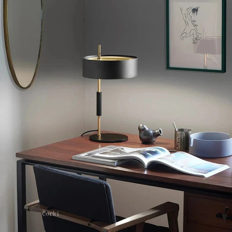 Luminaire Élégant en Fer Noir IL582763-ILLUMEEN.COM