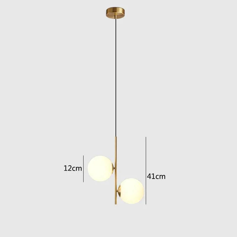 Luminaire Élégant en Laiton et Verre Opaline IL527104-ILLUMEEN.COM
