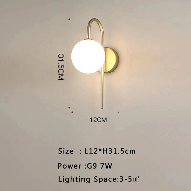 Luminaire Élégant en Métal Doré et Verre Opale IL527430-ILLUMEEN.COM