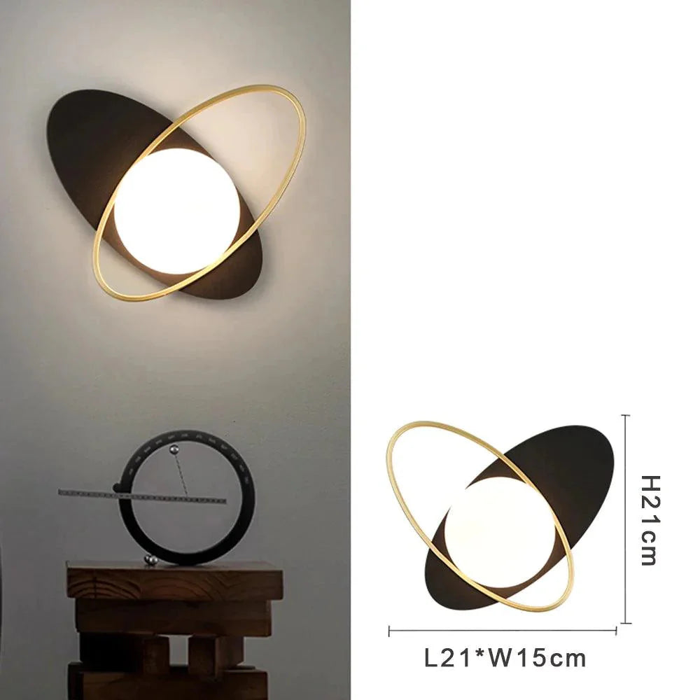 Luminaire Élégant en Métal Doré et Verre Opale IL527430-ILLUMEEN.COM