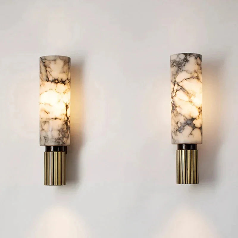 Luminaire Élégant en Métal et Marbre Doré IL482937-ILLUMEEN.COM