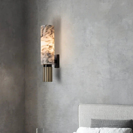 Luminaire Élégant en Métal et Marbre Doré IL482937-ILLUMEEN.COM
