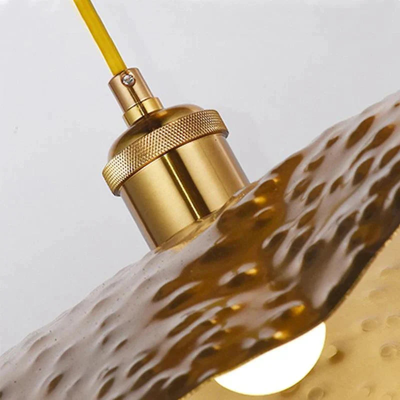 Luminaire Élégant en Métal Martelé IL582973-ILLUMEEN.COM