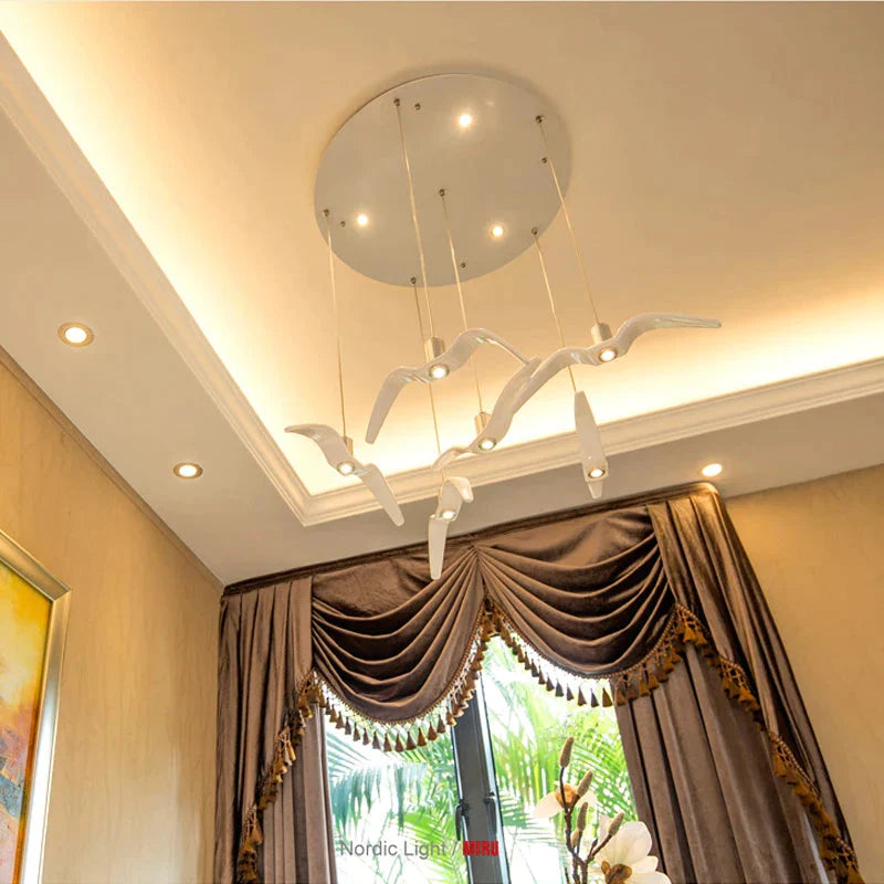 Luminaire Élégant en Résine et Aluminium IL582947-ILLUMEEN.COM