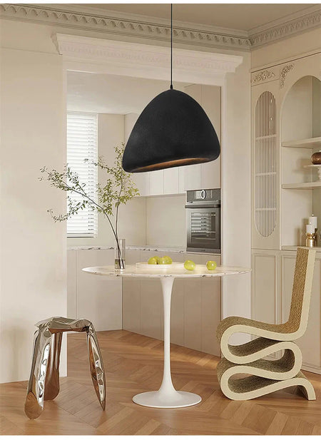 Luminaire Élégant en Résine pour Ambiance Moderne IL582974-ILLUMEEN.COM
