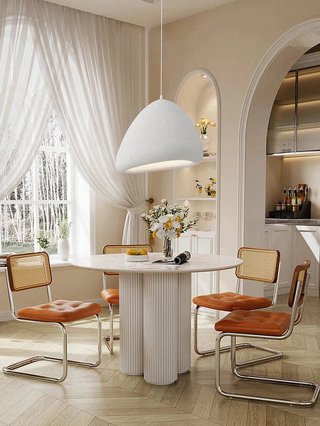 Luminaire Élégant en Résine pour Ambiance Moderne IL582974-ILLUMEEN.COM