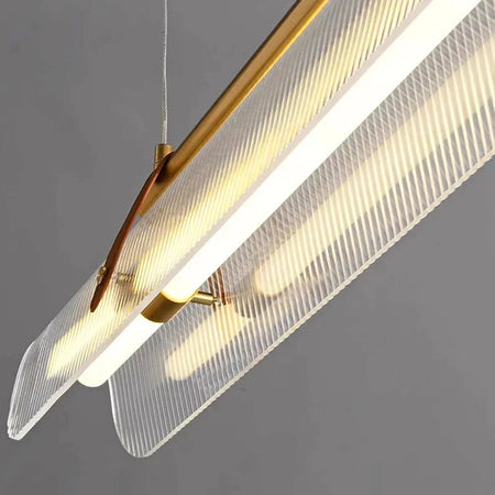 Luminaire Élégant en Verre Cannelé IL593742-ILLUMEEN.COM