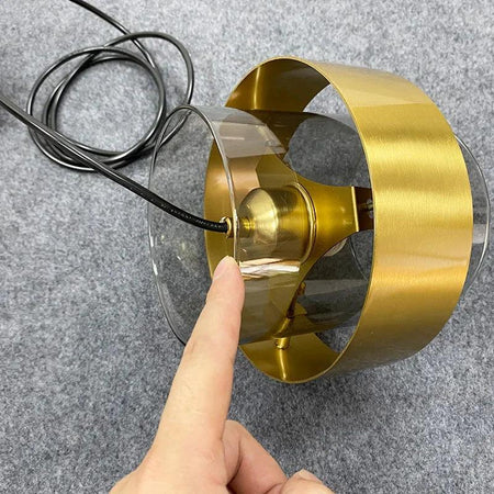 Luminaire Élégant en Verre Doré pour Ambiance Chic IL582739-ILLUMEEN.COM