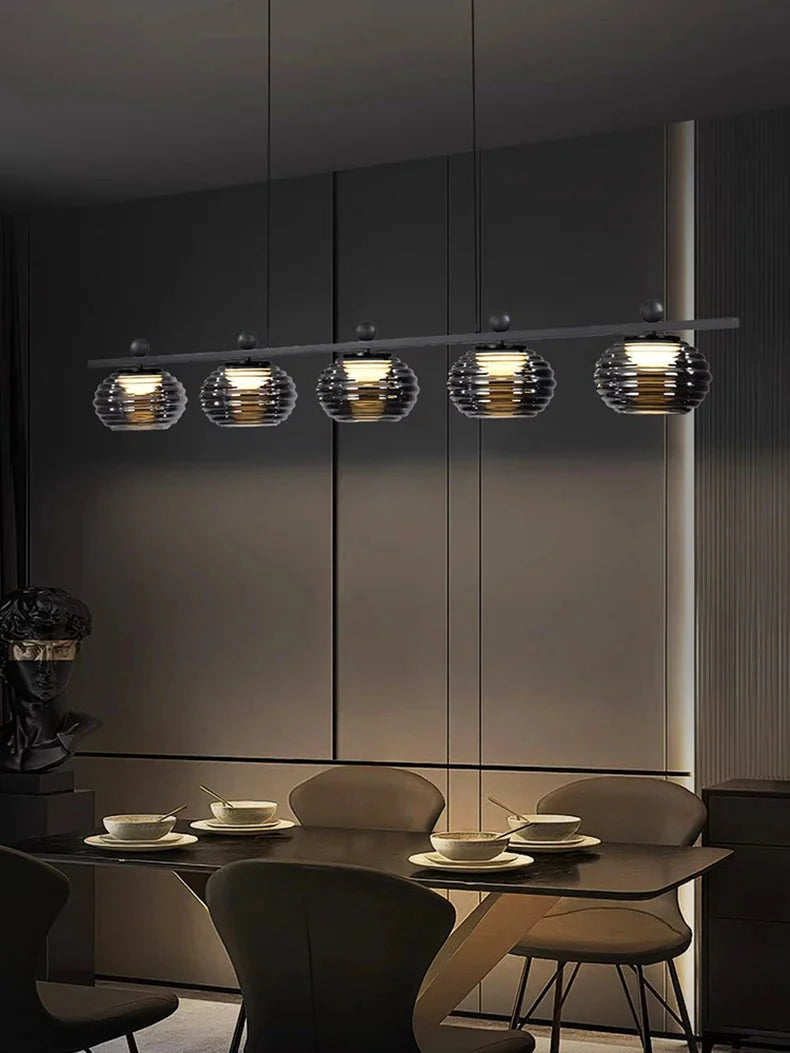 Luminaire Élégant en Verre Inspiré, Design Unique IL582304-ILLUMEEN.COM