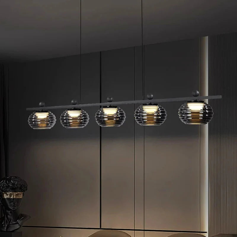 Luminaire Élégant en Verre Inspiré, Design Unique IL582304-ILLUMEEN.COM