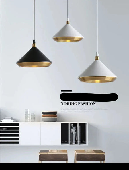 Luminaire Élégant et Moderne pour Ambiance Contemporaine IL582370-ILLUMEEN.COM