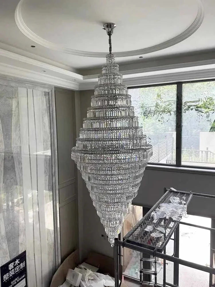 Luminaire Élégant IL492731 - Suspension en Cristal Élégante avec Variété de Tailles et de Luminosités-ILLUMEEN.COM