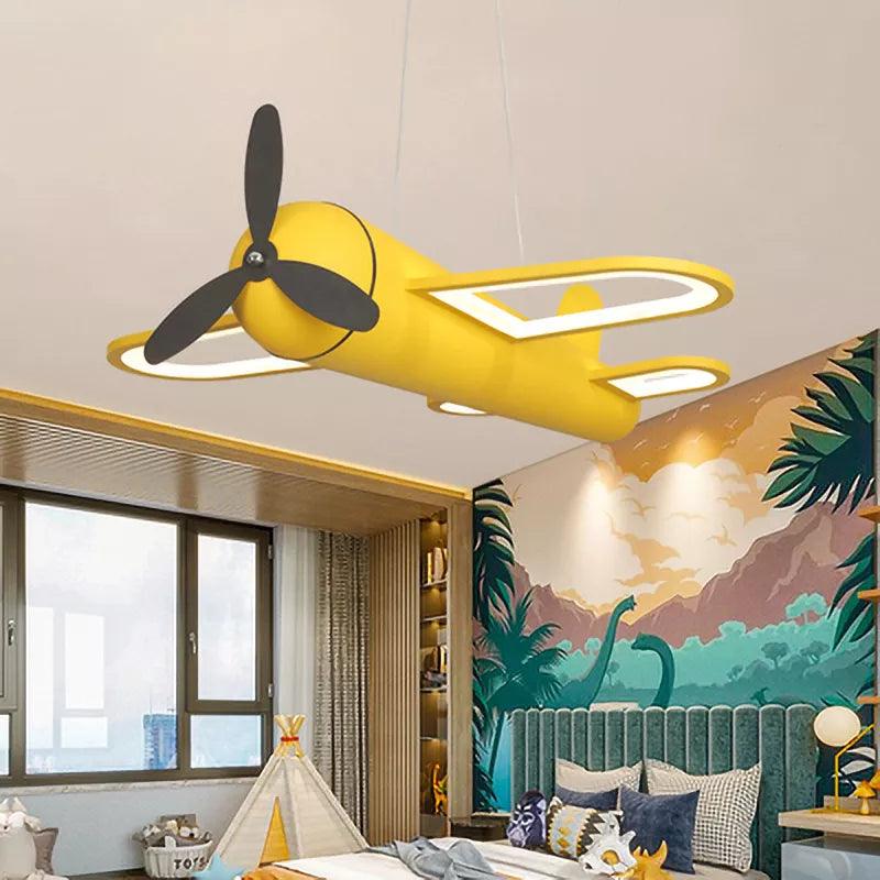 Luminaire Élégant IL582736 : Plafonnier LED Moderne Enfant avec Télécommande et Gradation de Luminosité-ILLUMEEN.COM