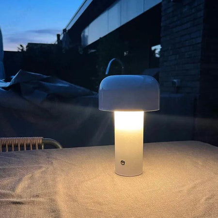 Luminaire Élégant: Lampe de Table Chic Italienne Rechargeable IL586739-ILLUMEEN.COM